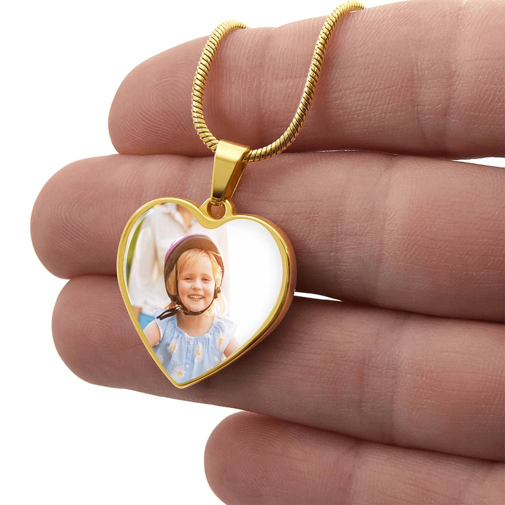 Personalized Heart Necklace with Engraving made of high quality surgical steel with an 18k gold finish option